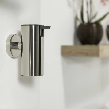 Tiger Zeepdispenser Boston Hangend Glanzend RVS Tiger Zeepdispenser Boston Hangend Glanzend RVS -Gamma Badkamer Winkel 123 3285