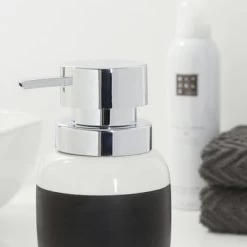 Sealskin Zeepdispenser Sphere Porcelein Zwart 3 Sealskin Zeepdispenser Sphere Porcelein Zwart -Gamma Badkamer Winkel 123 3495