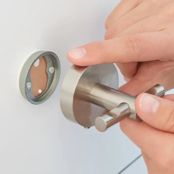 Tesa Reserverolhouder Ekkro Tesa Reserverolhouder Ekkro -Gamma Badkamer Winkel 123 8371